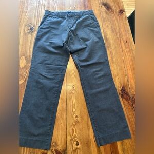 Men’s Gap Khakis tailored fit 32x32 Stylish Gray Pants E18